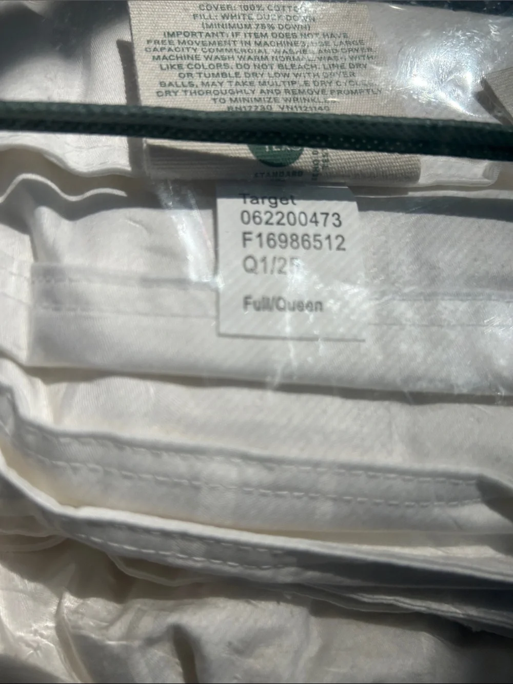 Casaluna F/Q All Season Weight Premium Down Comforter